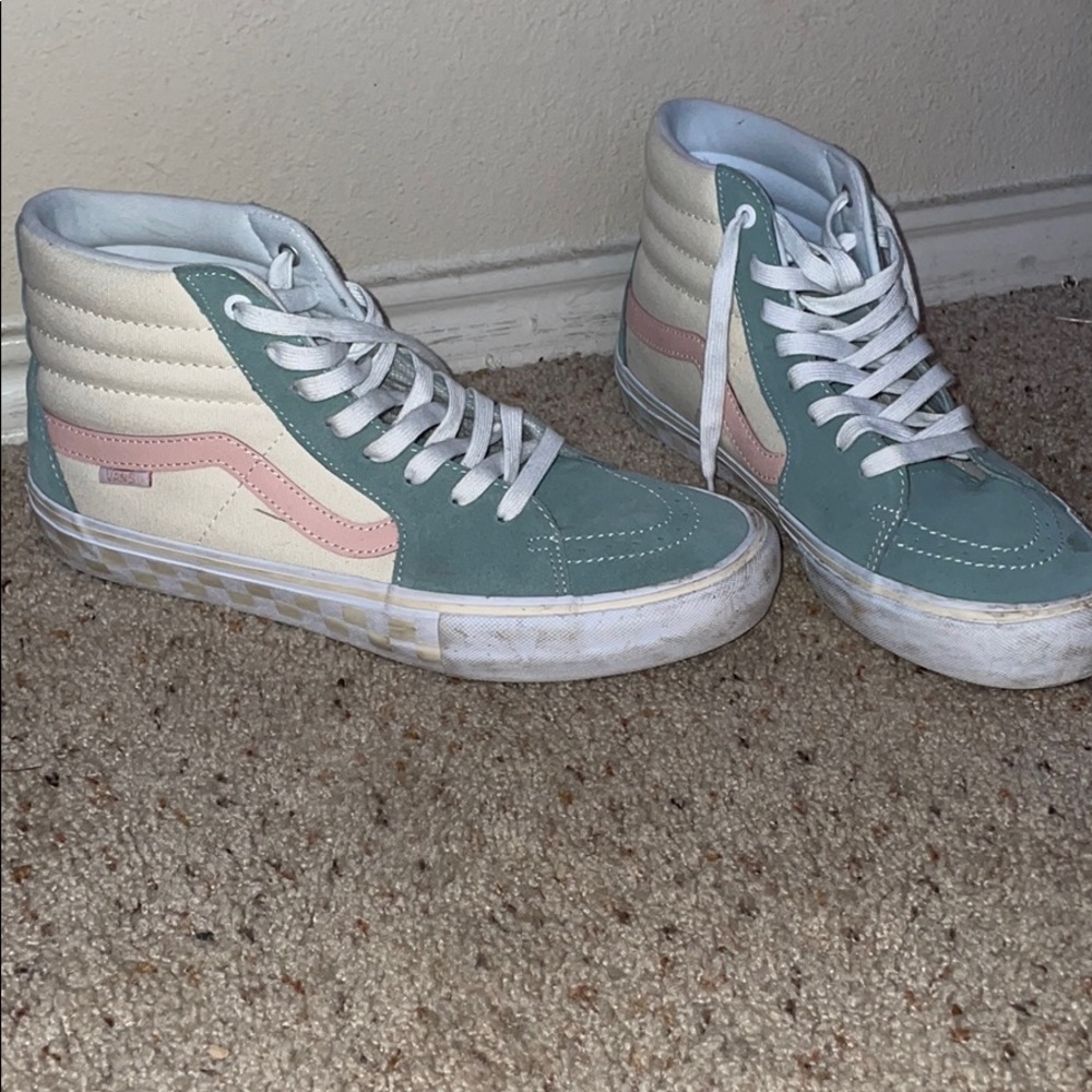 Men’s vans pale green, pale yellow, pale pink 10.5